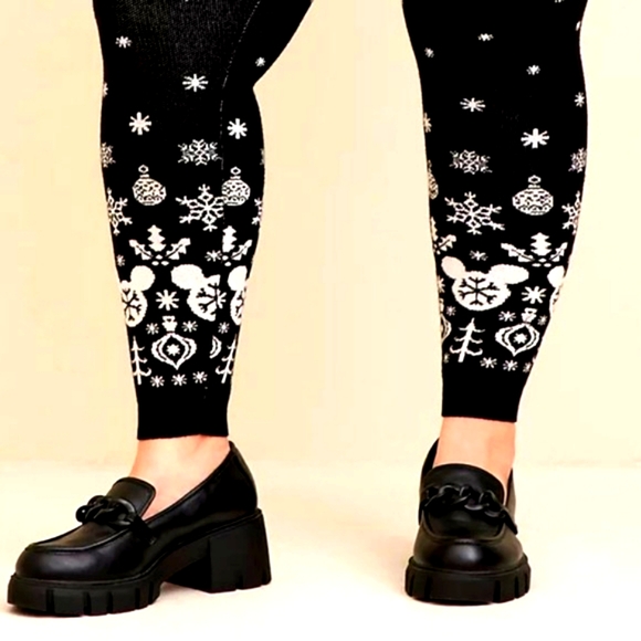 ❤️NWT VINTAGE TORRID SWEATER LEGGING DISNEY MICKEY MOUSE HOLIDAY CHRISTMAS PLUS - Picture 3 of 10